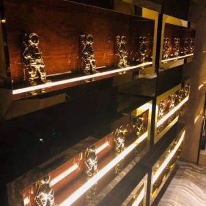 上海浦东新区航头镇附近酒吧招聘包厢陪唱,招聘信息靠谱吗？